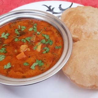 Poori Korma